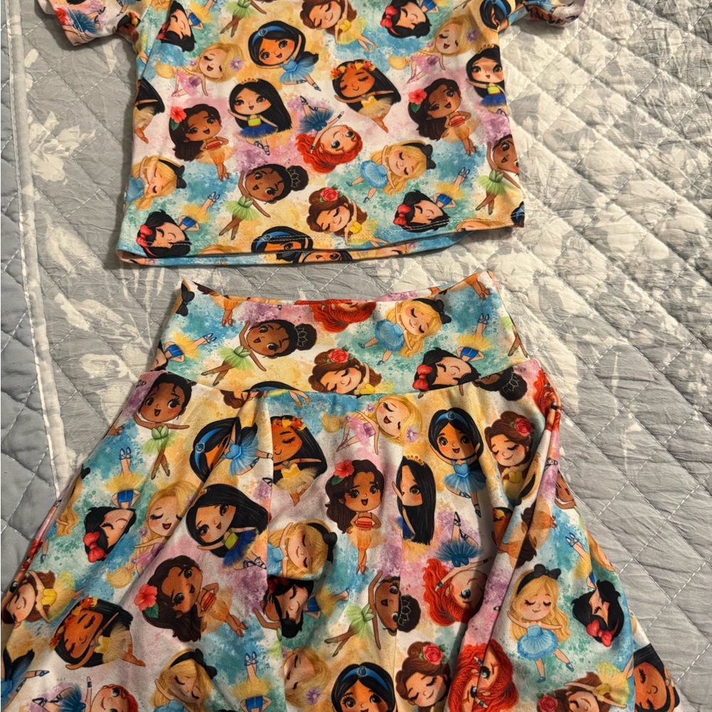 Disney princess Disney bummie skirt and crop top size 6